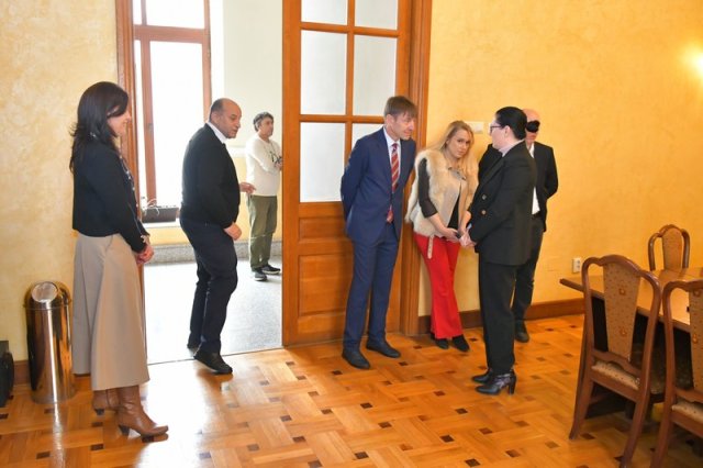 Project launch conference